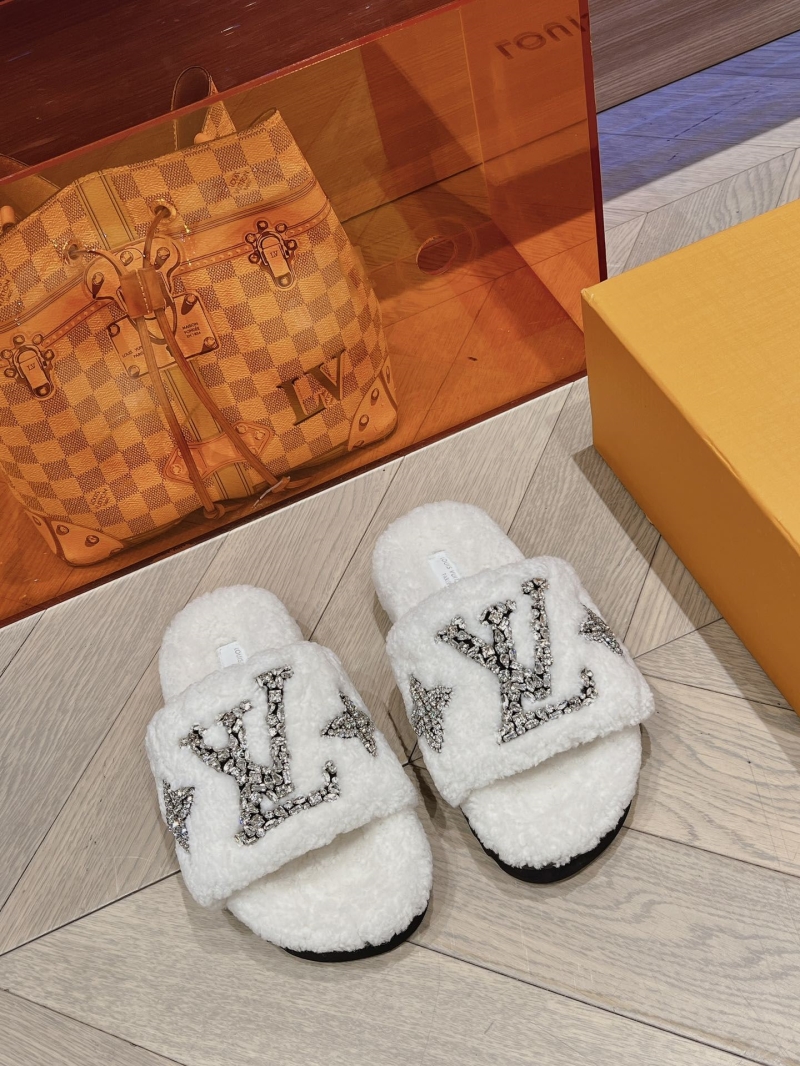 Louis Vuitton Slippers